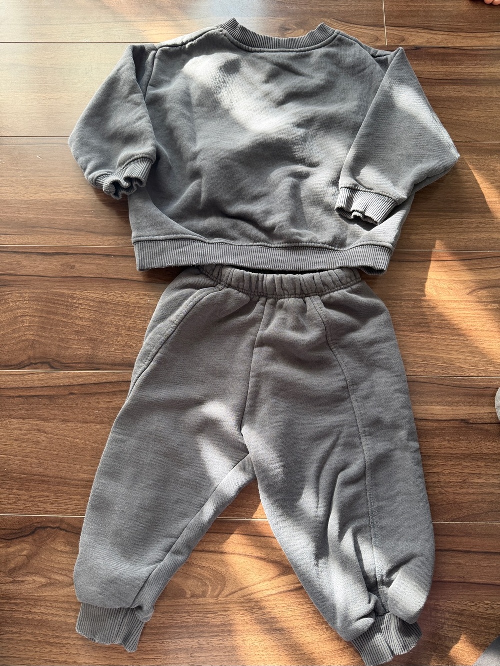 Zara Kids Gray Sweatshirt & Jogger Set